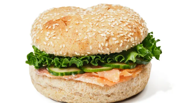 Smoked Icelandic Salmon &amp; Cream Cheese Bagel Sandwich